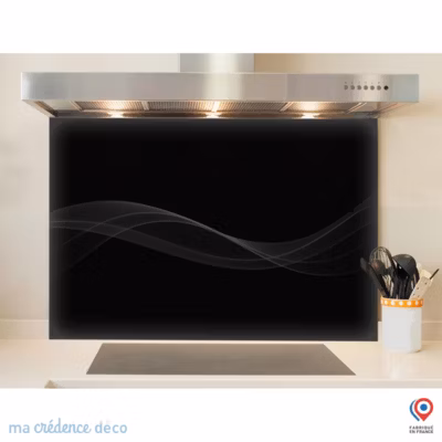 Crédence cuisine fond de hotte courbe 3 noir – Verre trempé – L 70 cm x H 60 cm – MaCrédenceDéco