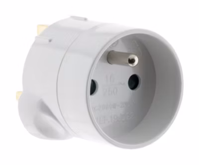 Adaptateur prise voyage UK vers France – Zenitech