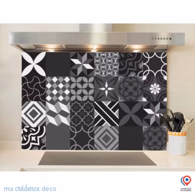 Crédence cuisine fond de hotte Carreaux ciment noir – Verre trempé – L 90 cm x H 50 cm – MaCrédenceDéco