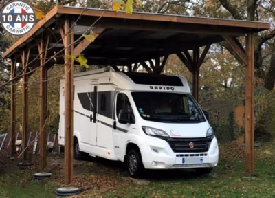 Carport toit plat 500cmx950cm bois DOUGLAS français (charpente – auvent – abri camping-car). 48 m². Garantie 10 ans.