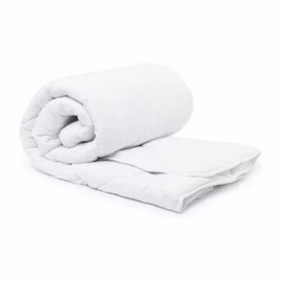 Couette bébé blanche tempérée anti-acariens 80×120 cm