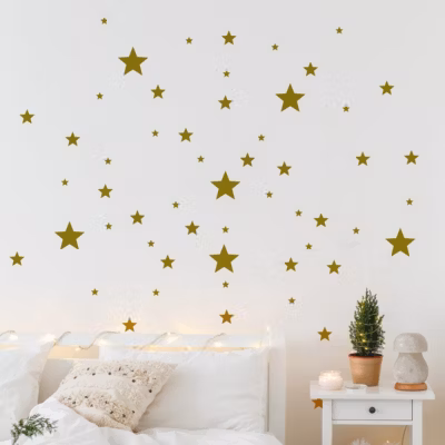 Stickers Lot des 130 étoiles – 55x100cm – dorées – Autocollants adhésifs noël – décoration fêtes