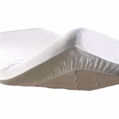Protège matelas en molleton finition PVC anti acarien