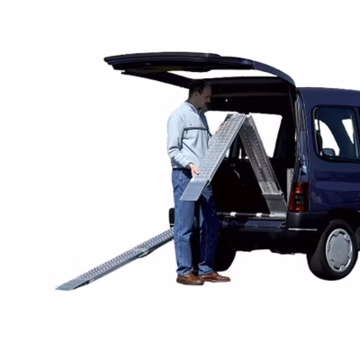 Rampe de chargement pliante – Longueur 2000mm / Largeur 200mm – Charge max 500kg – Hauteur à franchir de 570mm – Vendue à l&rsquo;unité
