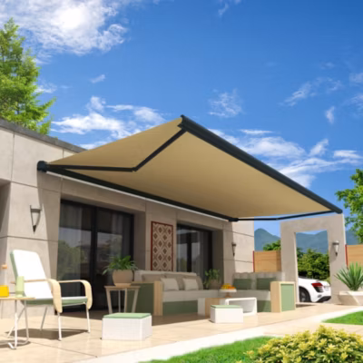 Store banne coffre intégral HEVOA 6,00×3,50 M (Motorisé Secours à Télécommande – Armature gris anthracite – Toile écrue)