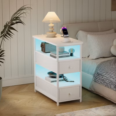 Table de chevet 4 étagères blanche avec LED multicolore, prises EU, USB et Type-C, 2 tiroirs en tissu