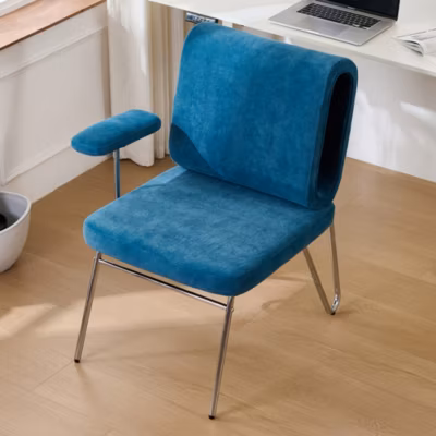 Chaise de Bureau avec Niche pour Chat, Chaise Rotative, Accoudoirs Réglables, Pieds Métal, Tissu+MDF – Bleu